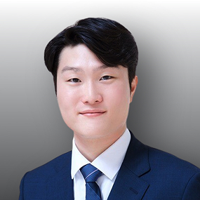 Photo of Alex Kim